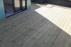 Universal timber decking support pad timber deck